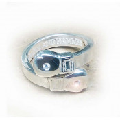  Rings  (4)